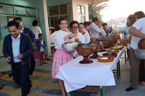 ทำบุญปีใหม่โรงพยาบาลหนองวัวซอ 2563